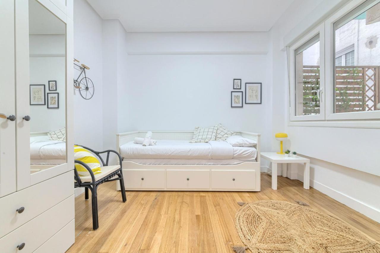 Apartmán Iturribide Hogar Moderno Junto Al Metro Bilbao Exteriér fotografie