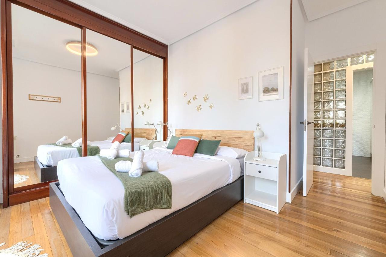 Apartmán Iturribide Hogar Moderno Junto Al Metro Bilbao Exteriér fotografie
